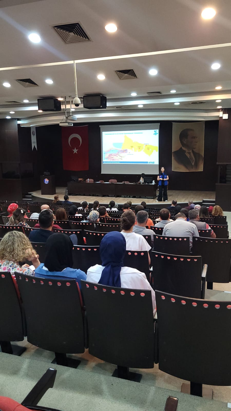GAÜN Şahinbey Araştırma ve Uygulama Hastanesinde Afet Farkındalık Eğitimi Verildi.