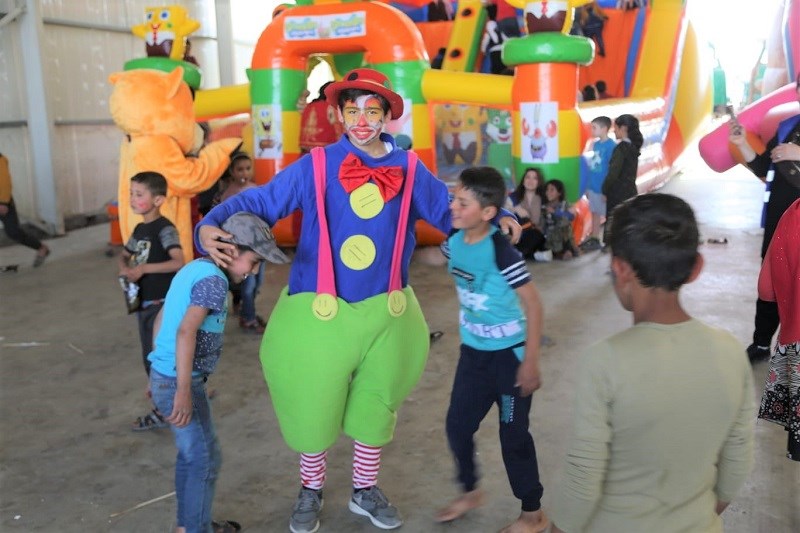 Suriyeli Yetim Çocuklar  İçin İftar Yemeği